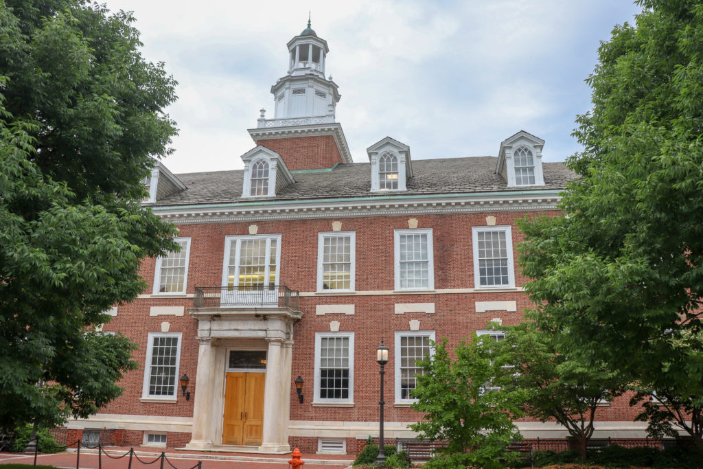 picture of Johns Hopkins University building 